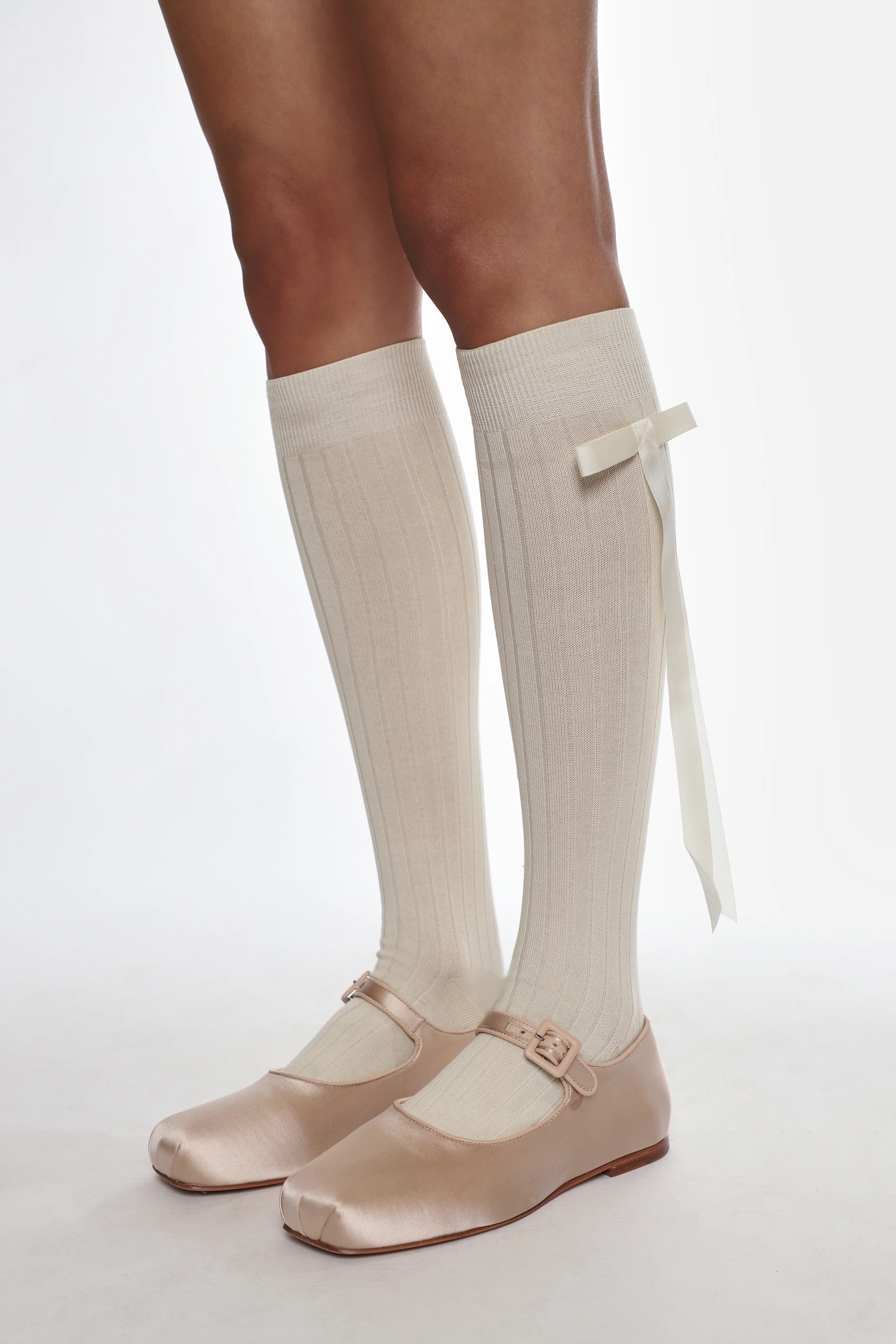 MARY JANE POINTE IN BALLET SATIN - Image 4
